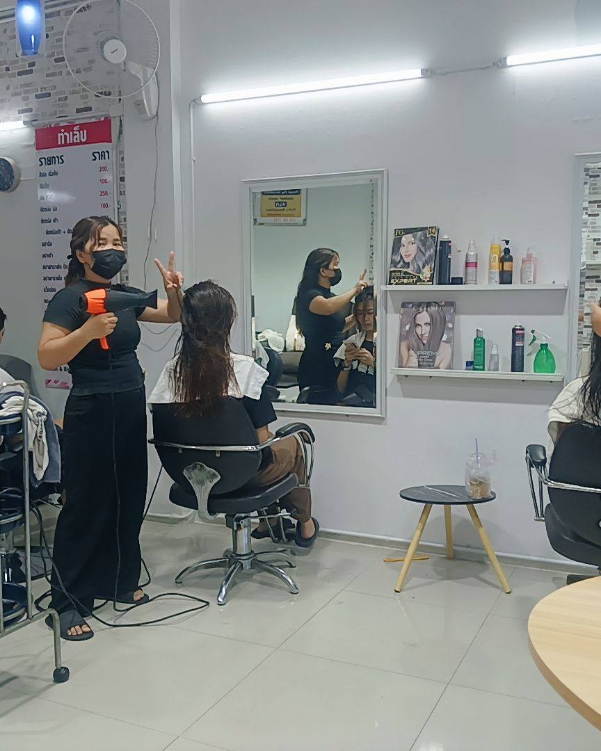 Client result at Wawa Hair Salon Chiang Mai